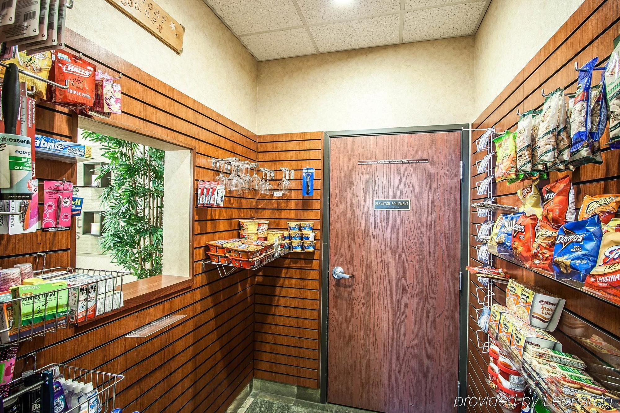 Comfort Inn & Suites Mcminnville Wine Country Екстер'єр фото